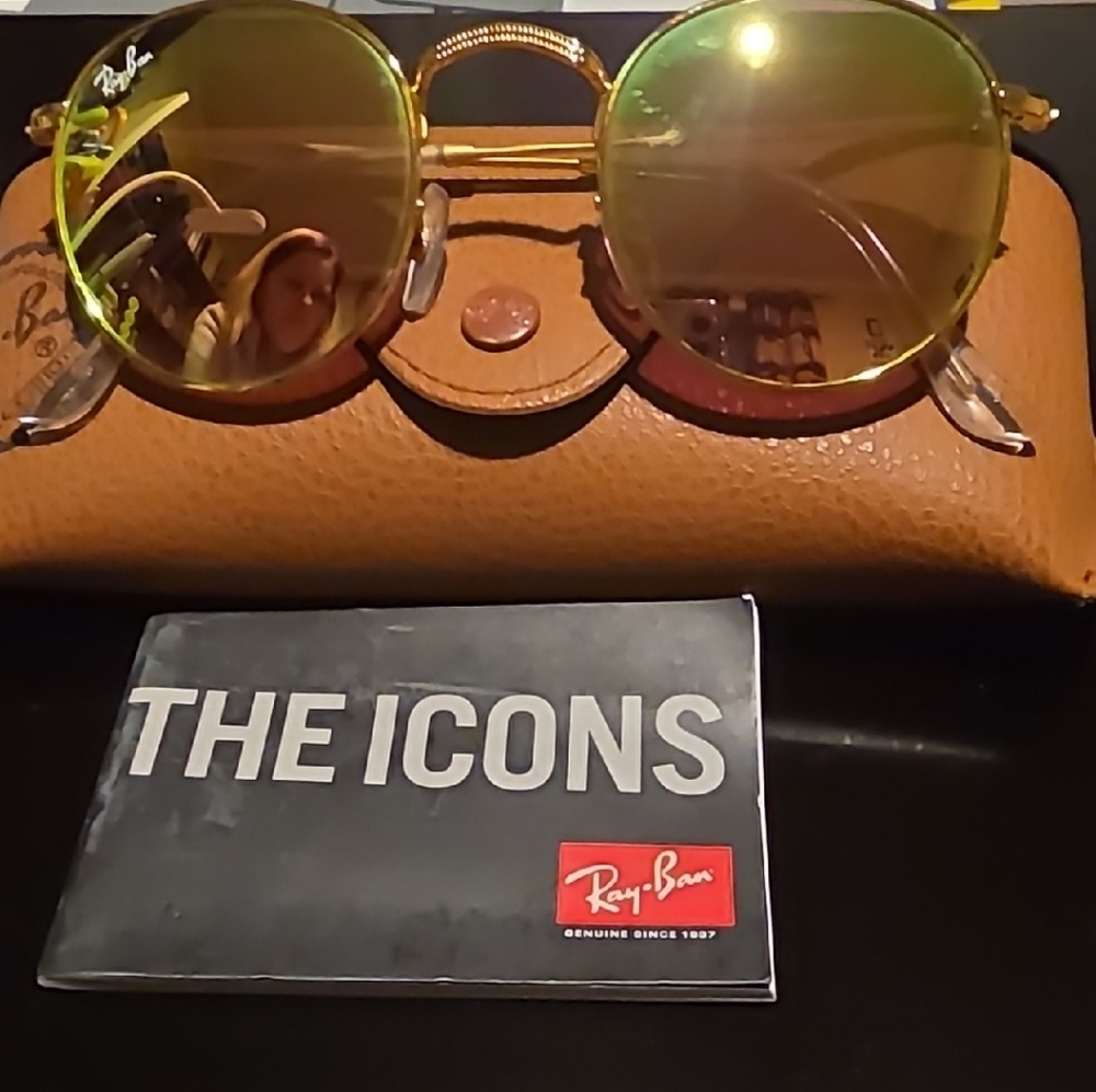 Light Pink Ray-Ban Gold Sunglasses with Brown Case